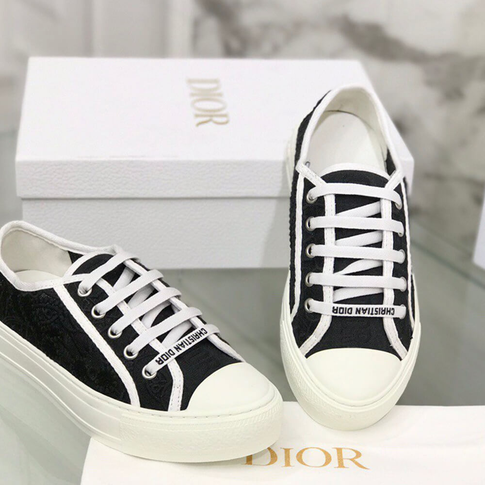 WALK’N’D10r SNEAKER