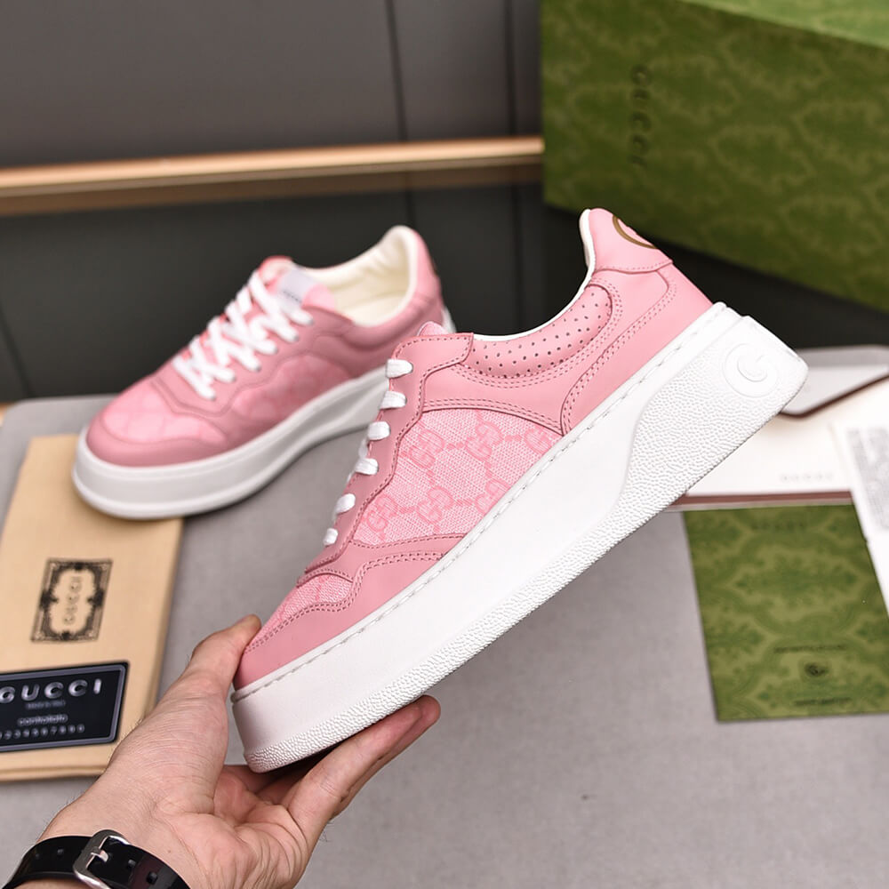 Gvc*1 Chunky B leather sneakers