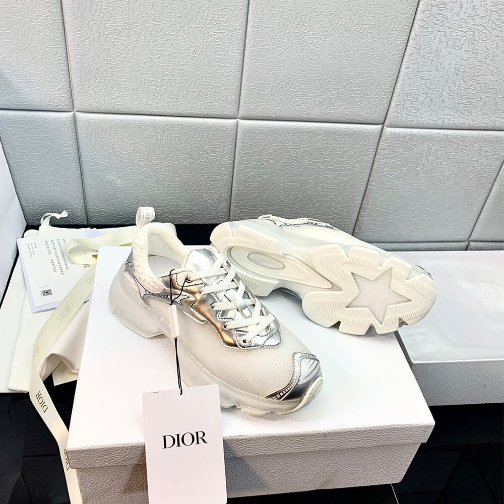 D10r VIBE SNEAKER