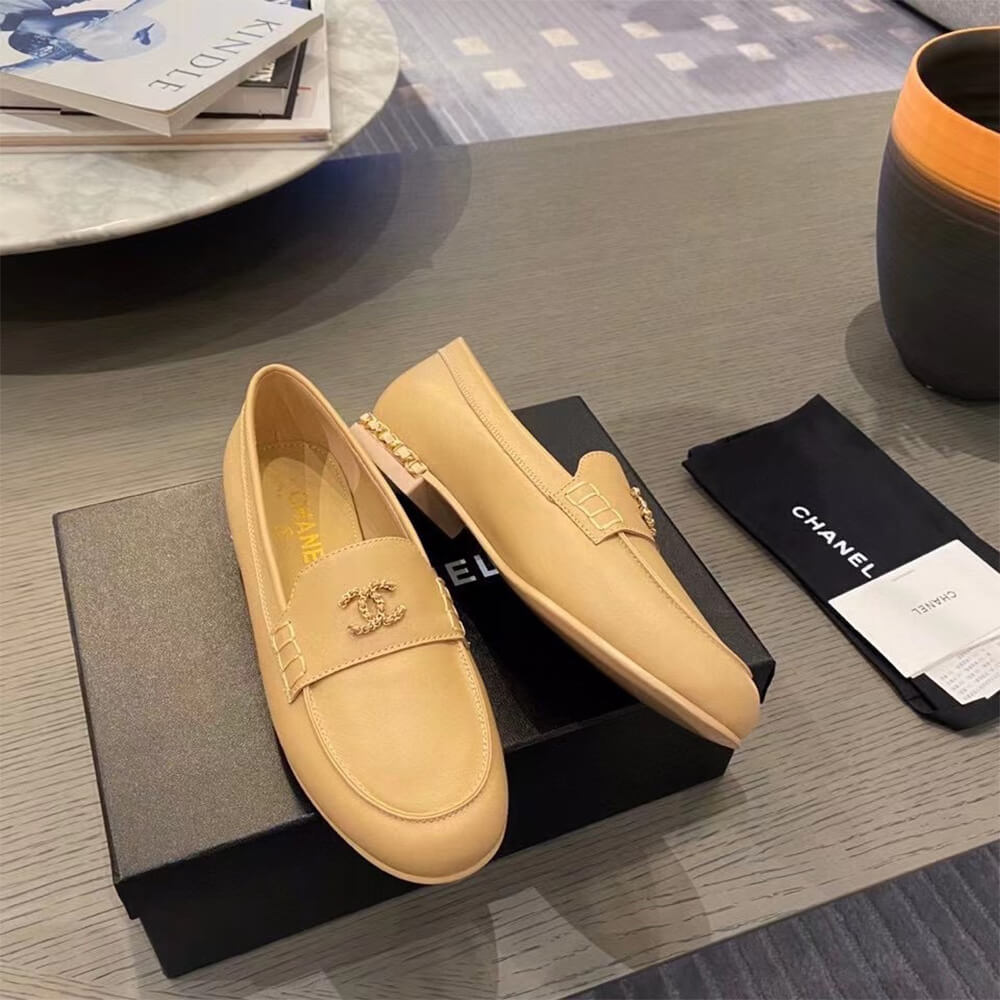 Ch**el Loafers