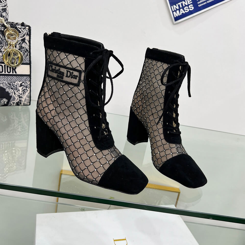 D10r Naughtily-D Heeled Ankle Boot
