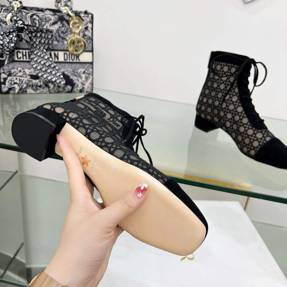 D10r Naughtily-D Heeled Ankle Boot