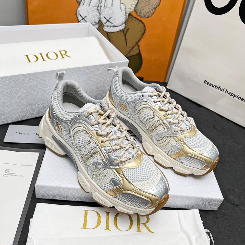 D10r Chrono Sneaker