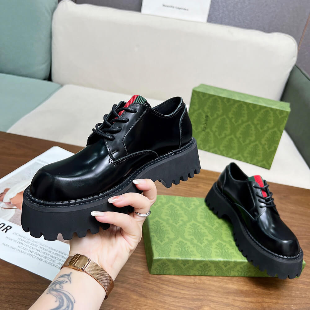Gvc*1 Women’s lace-up with Web