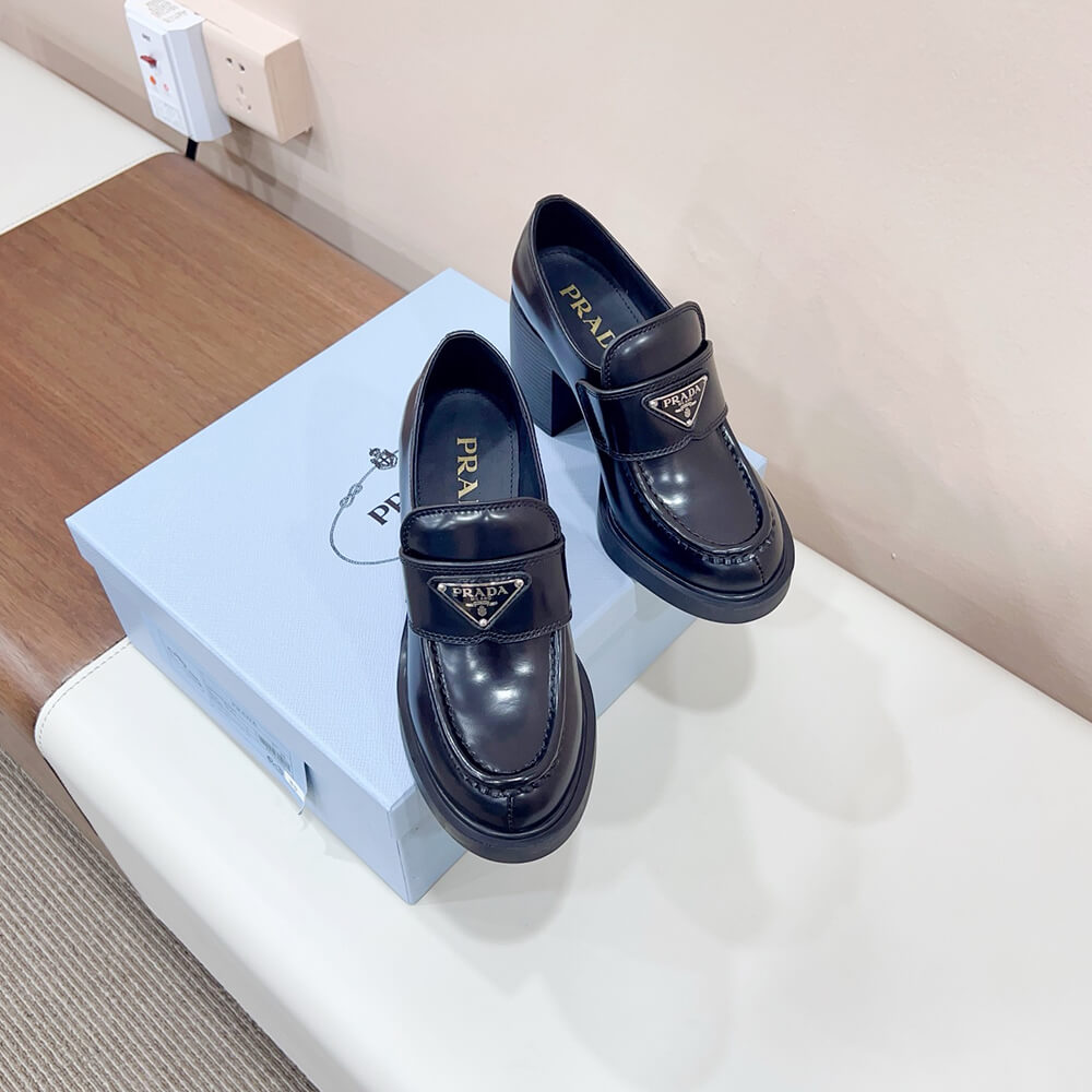 Pra*a brushed leather loafers(high-end grade)