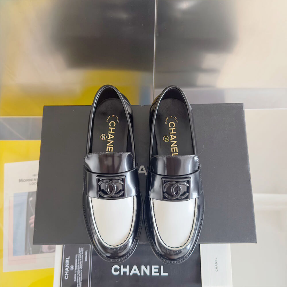 Ch**el WOMEN LOAFER