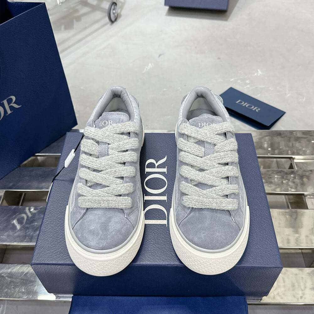 D10r B33 Sneaker
