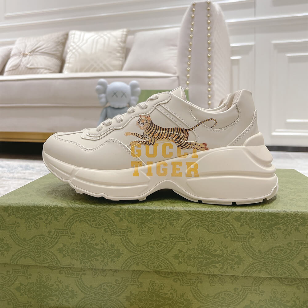 Gvc*1 Tiger Rhyton Sneaker