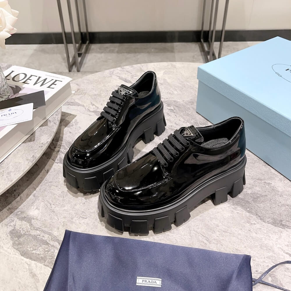 Pra*a Monolith patent leather lace-up shoes