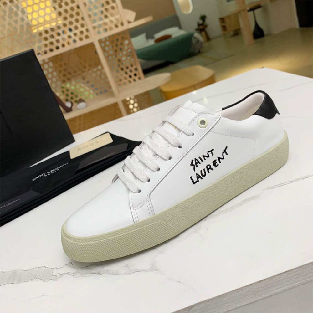 Y51 Court Classic Sneaker