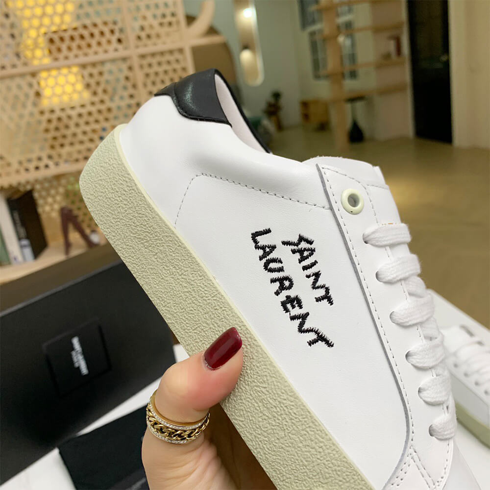 Y51 Court Classic Sneaker