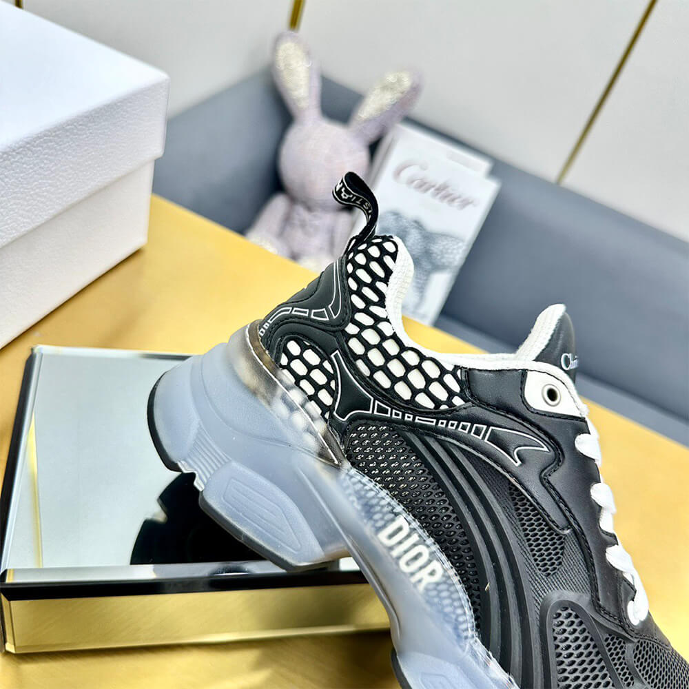 Chr1st1an D10r Vibe Sneaker