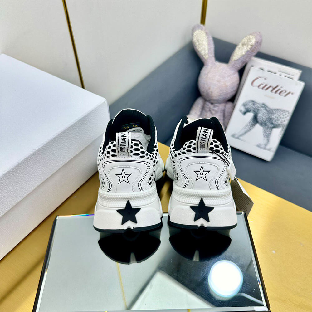 Chr1st1an D10r Vibe Sneaker