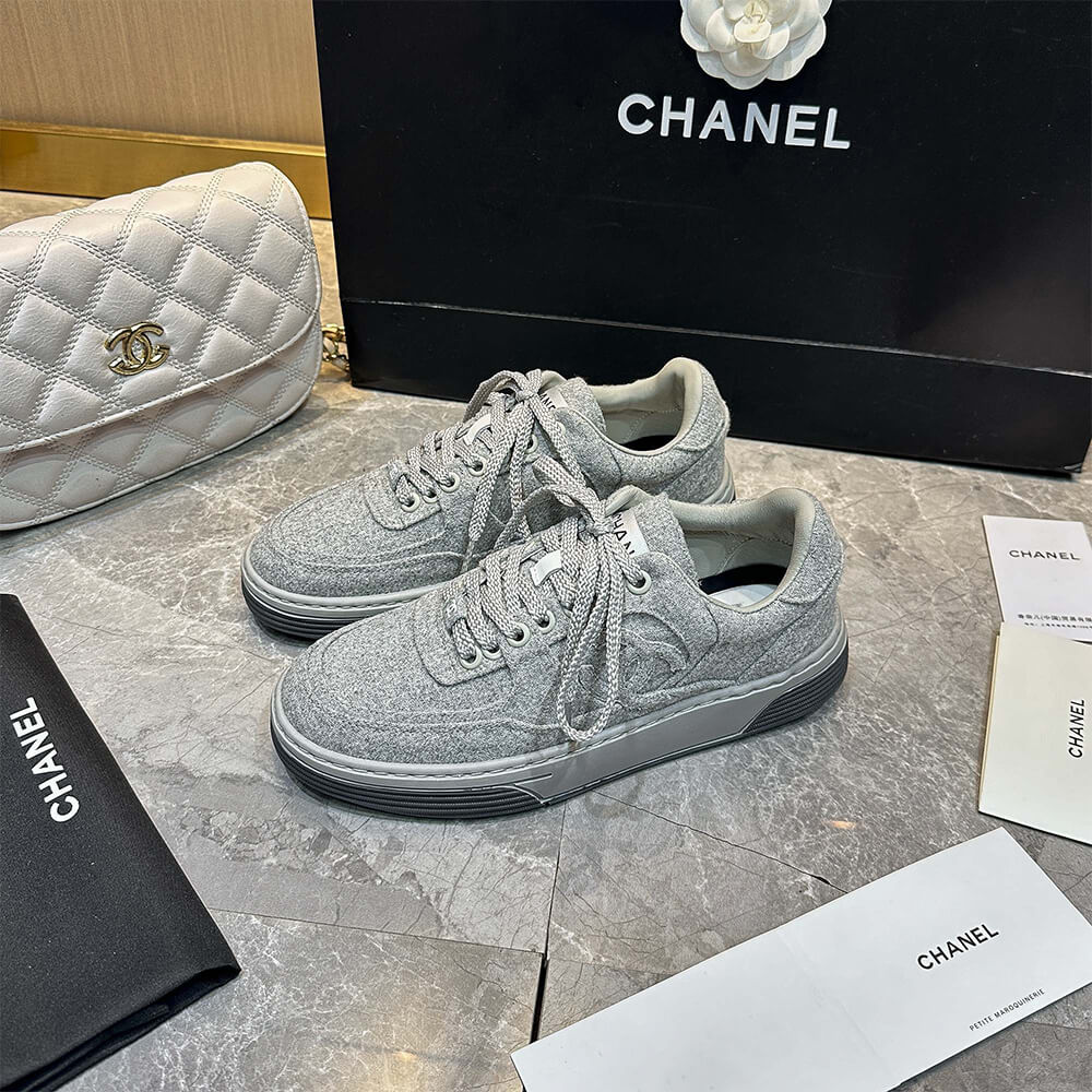 Ch**el Trainers
