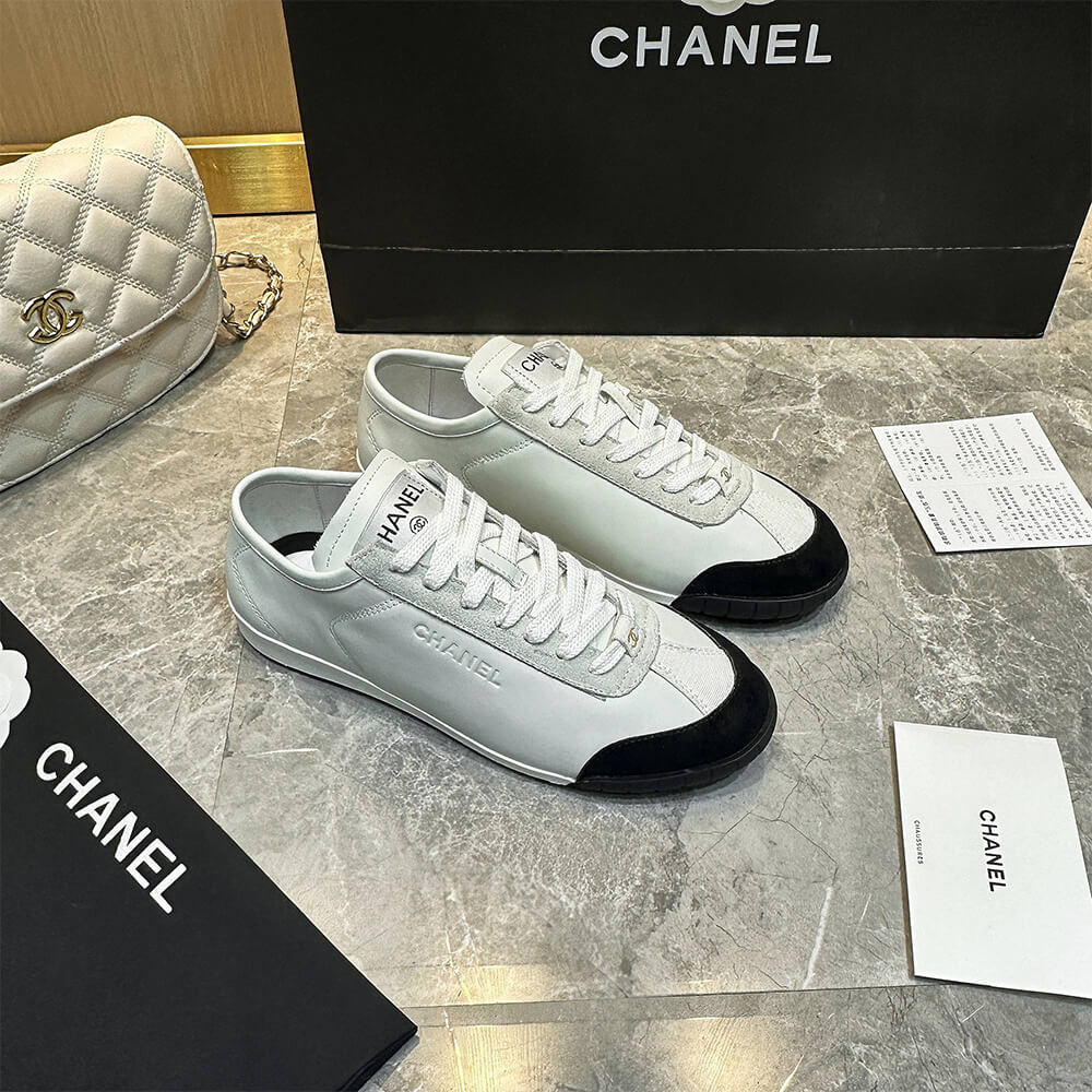 Ch**el Trainers
