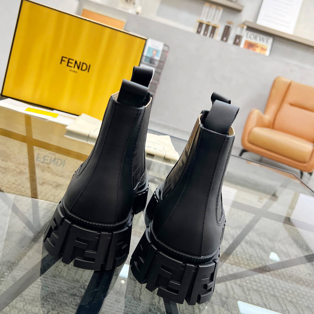 F**di Force Chelsea Boots