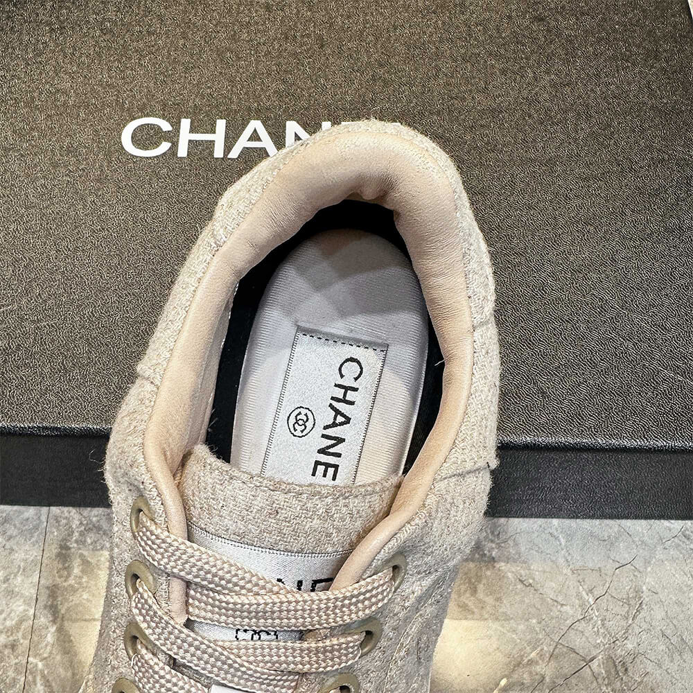 Ch**el Trainers