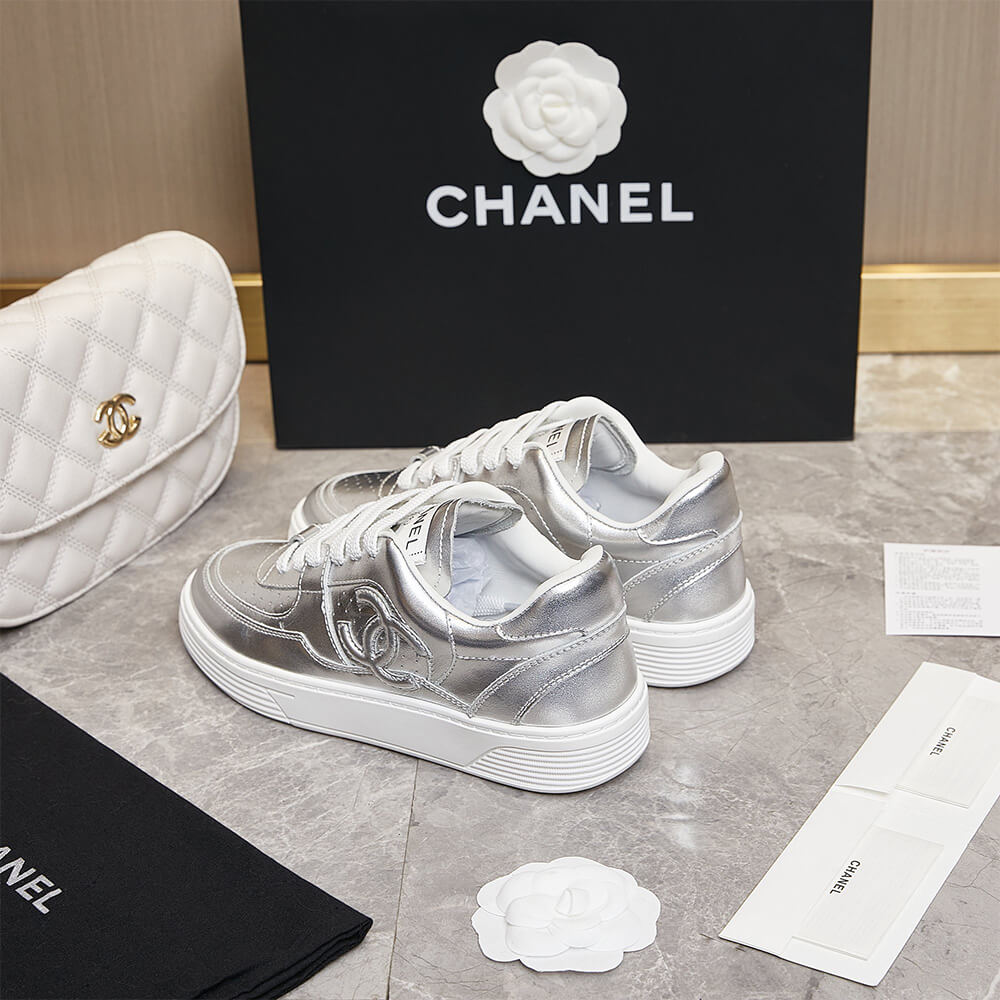 Ch**el Trainers