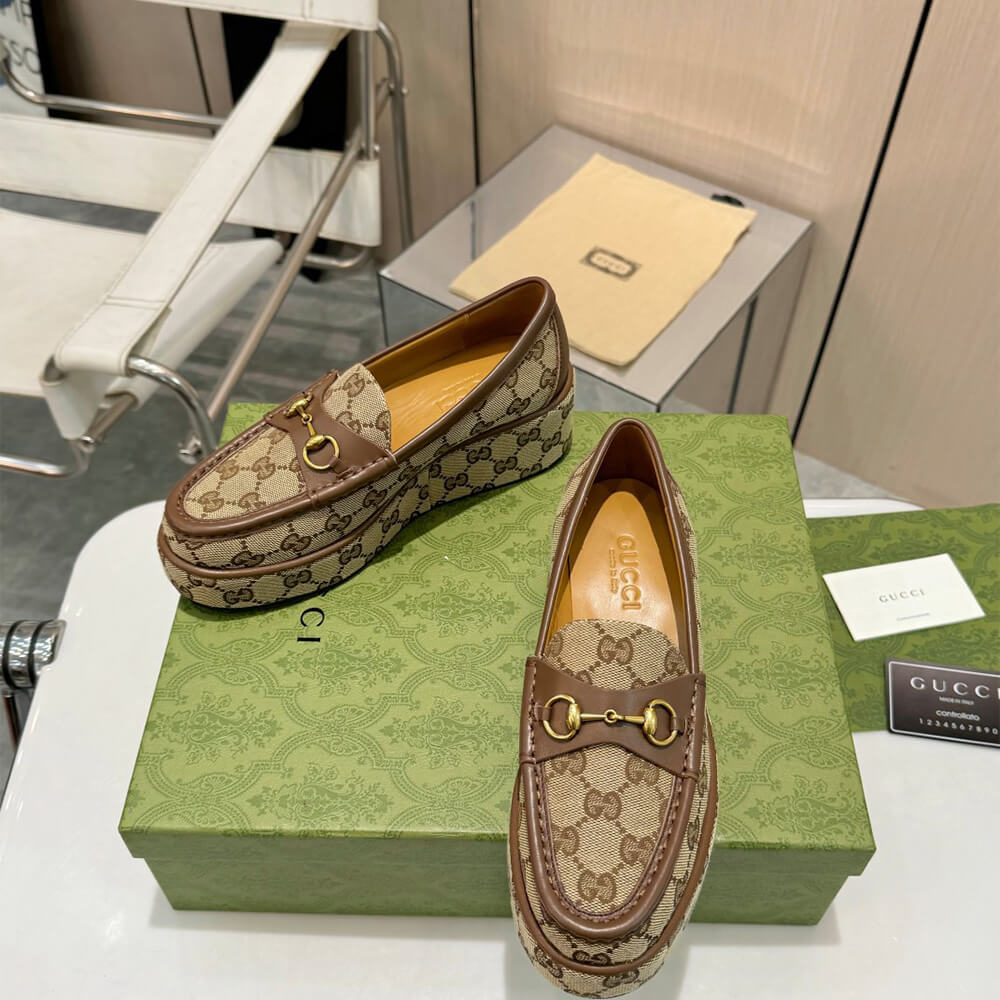 Gvc*1 Women’s Horsebit wedge loafer