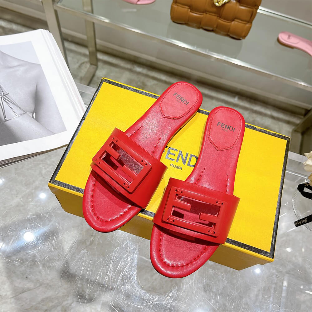 F**di Baguette Slides