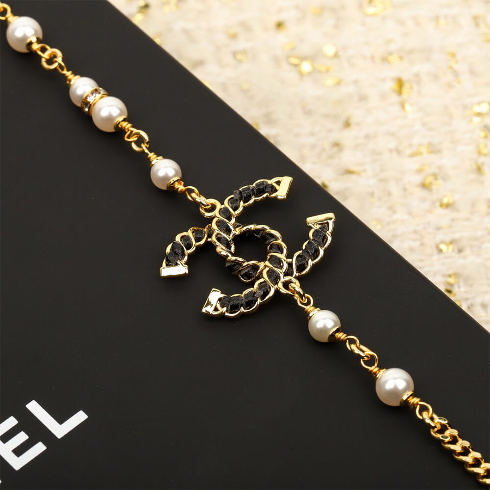 Ch**el NECKLACE