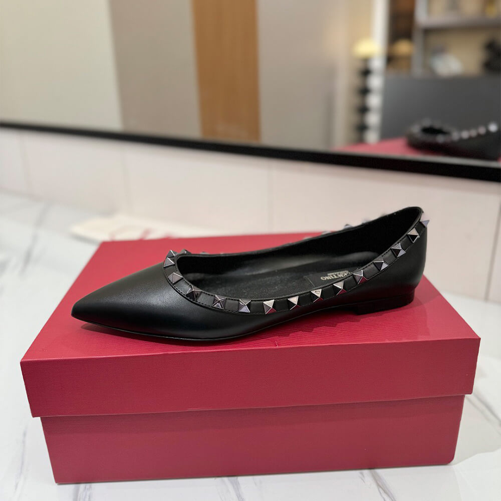 Va1e*ntin0 ROCKSTUD BALLET FLAT
