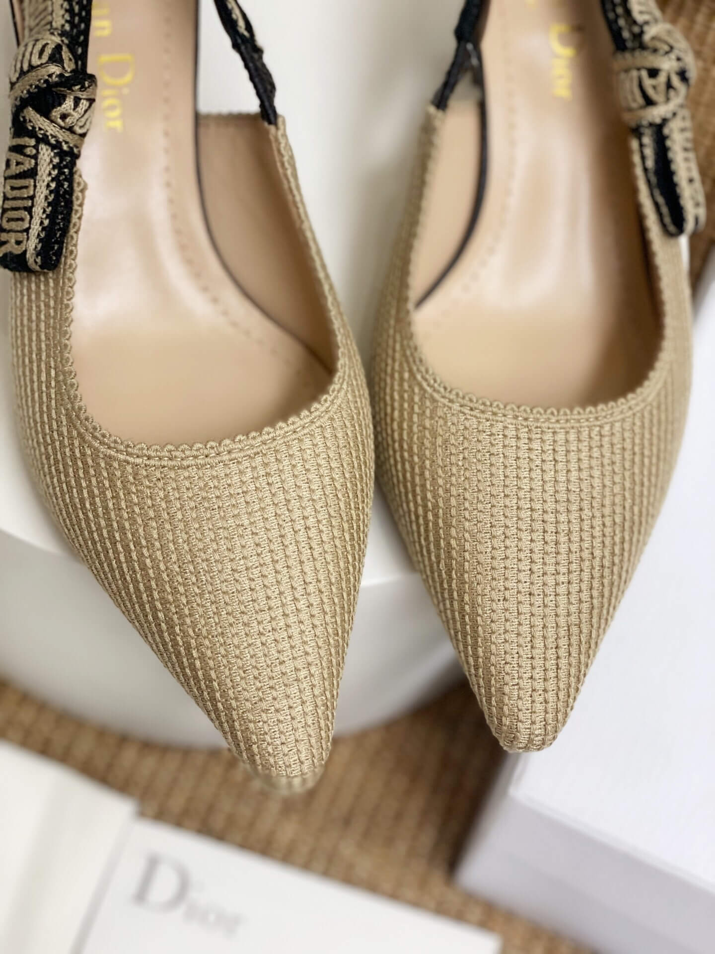 J’AD10r Slingback Pump