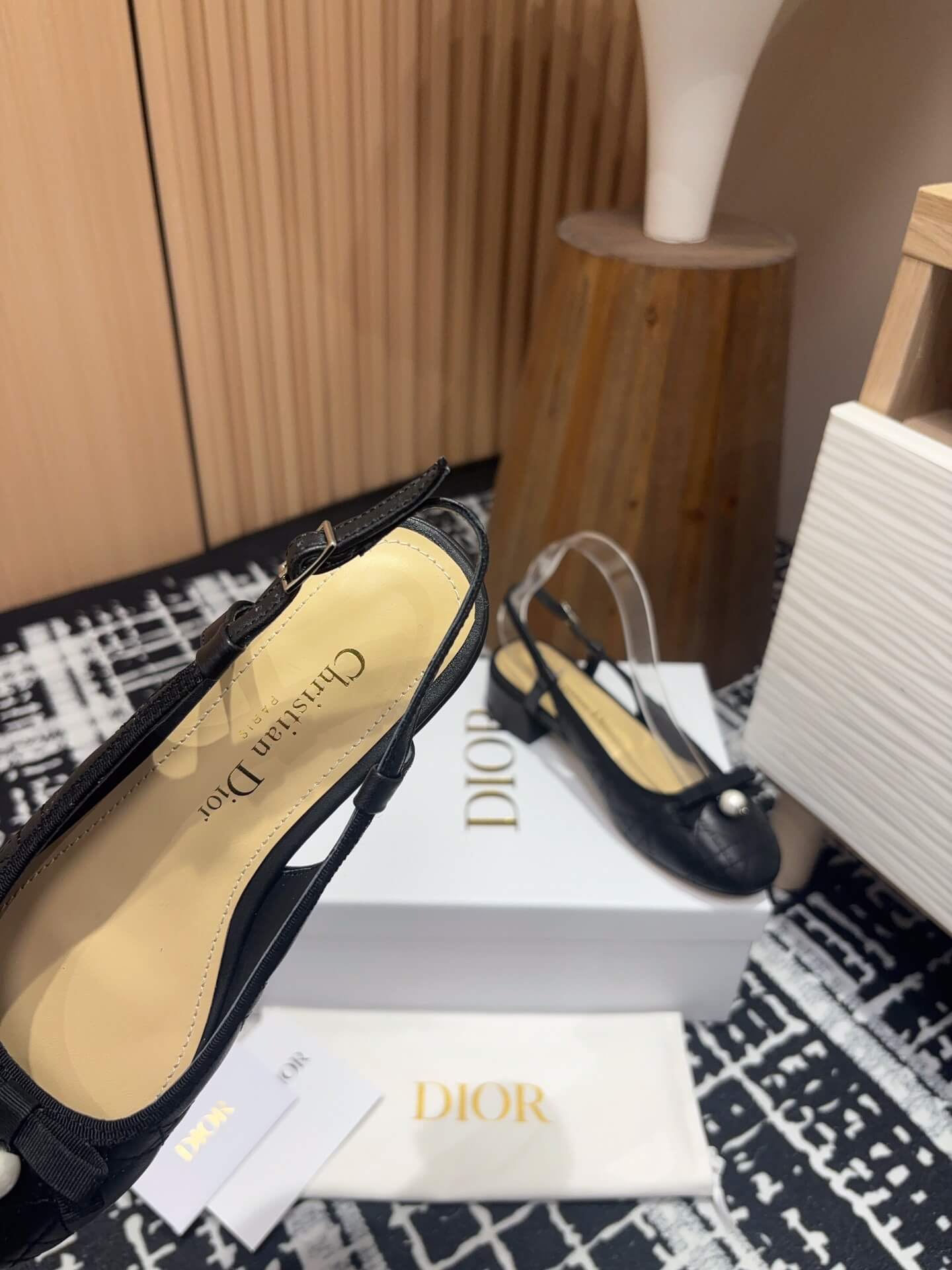 D10r Ballet Slingback Pump