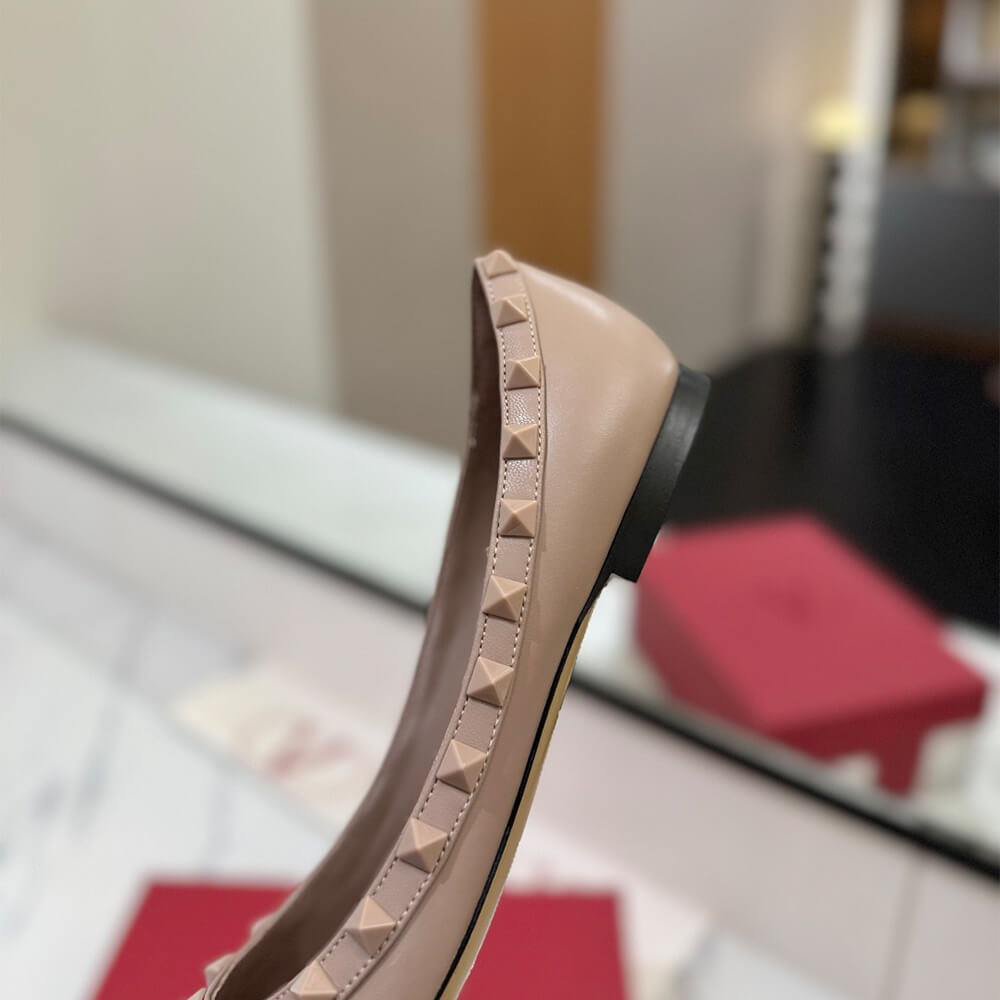 Va1e*ntin0 ROCKSTUD BALLET FLAT