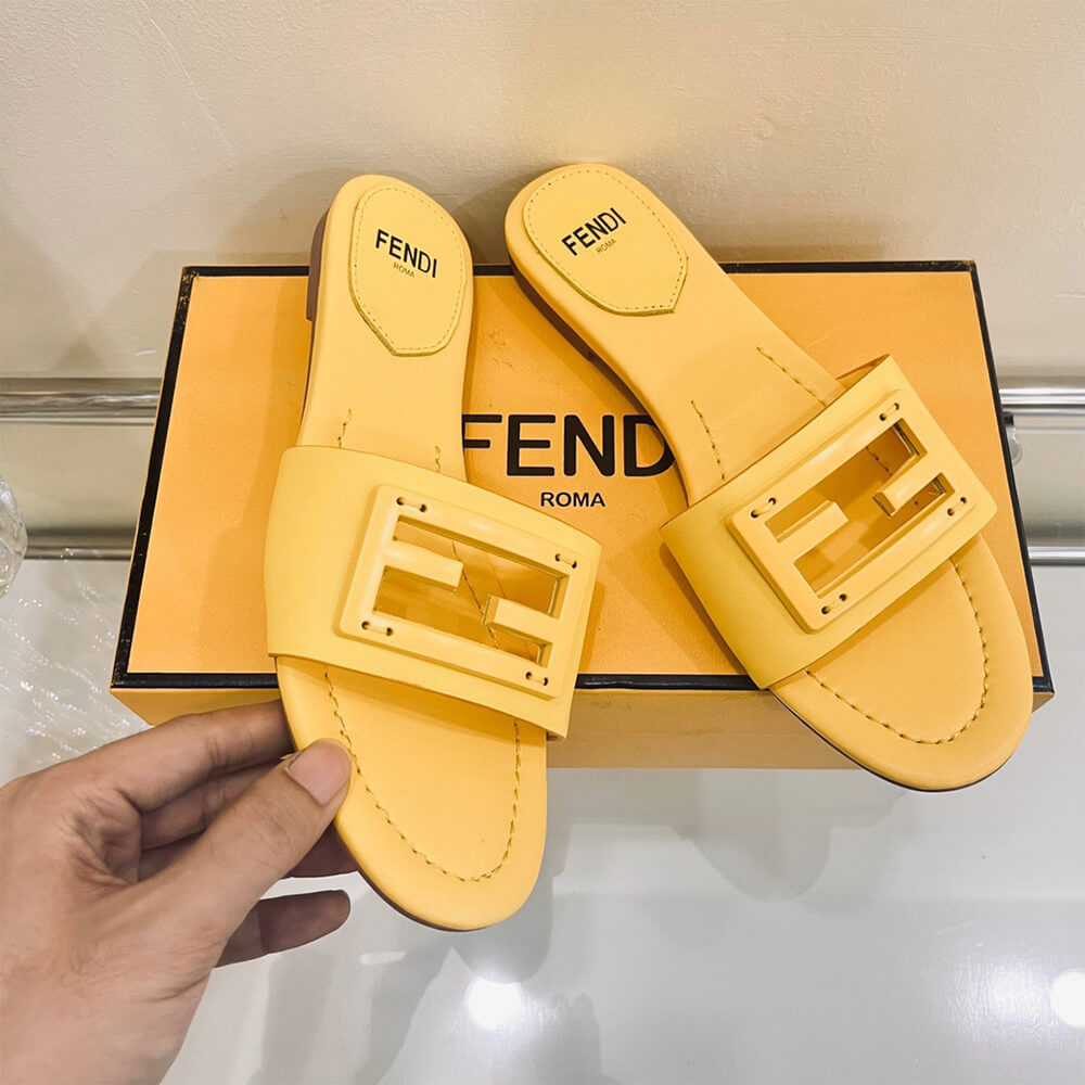 F**di Baguette Slides