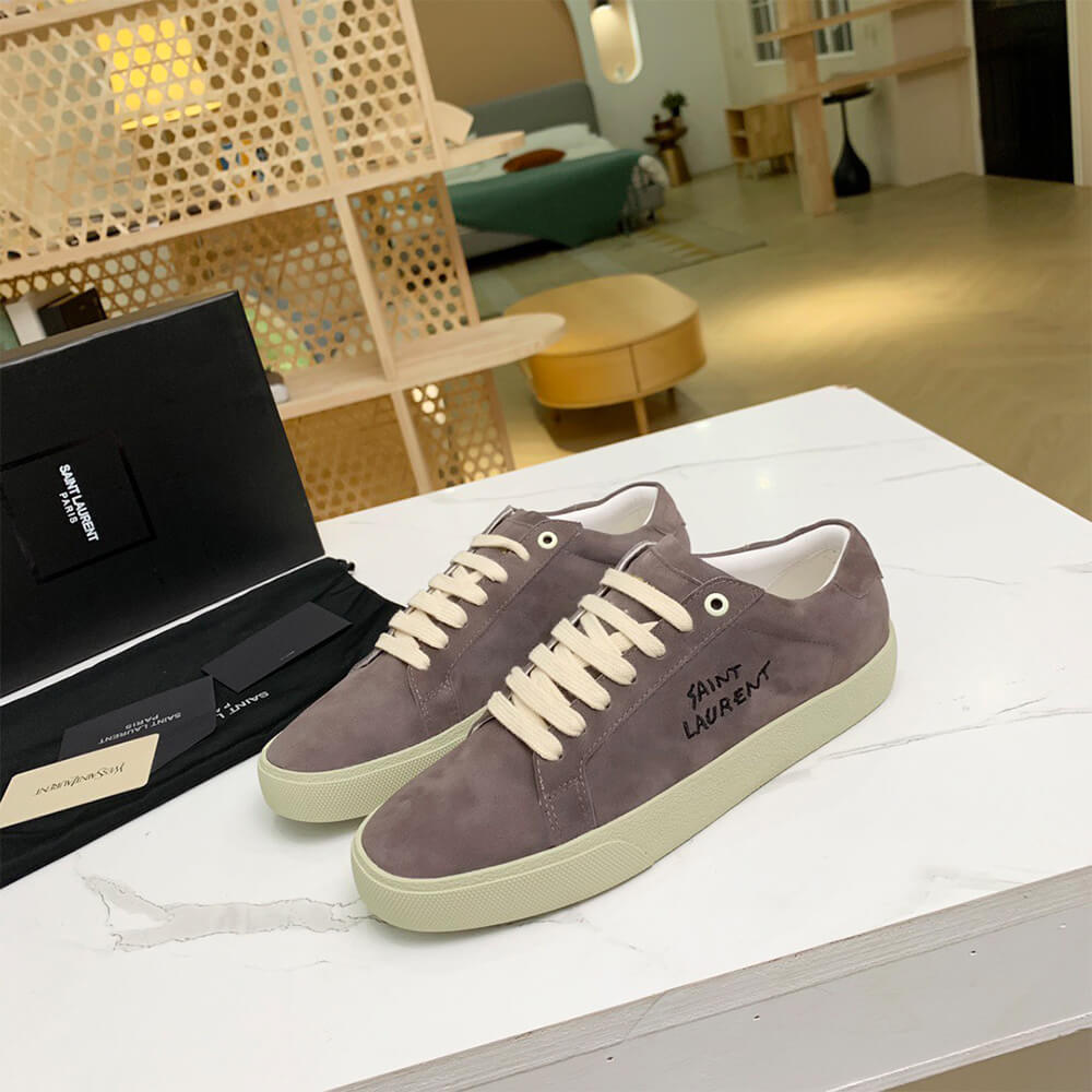 Y51 Court Classic Sneaker