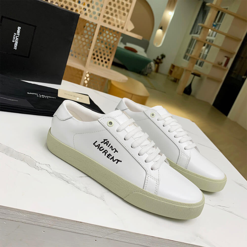 Y51 Court Classic Sneaker
