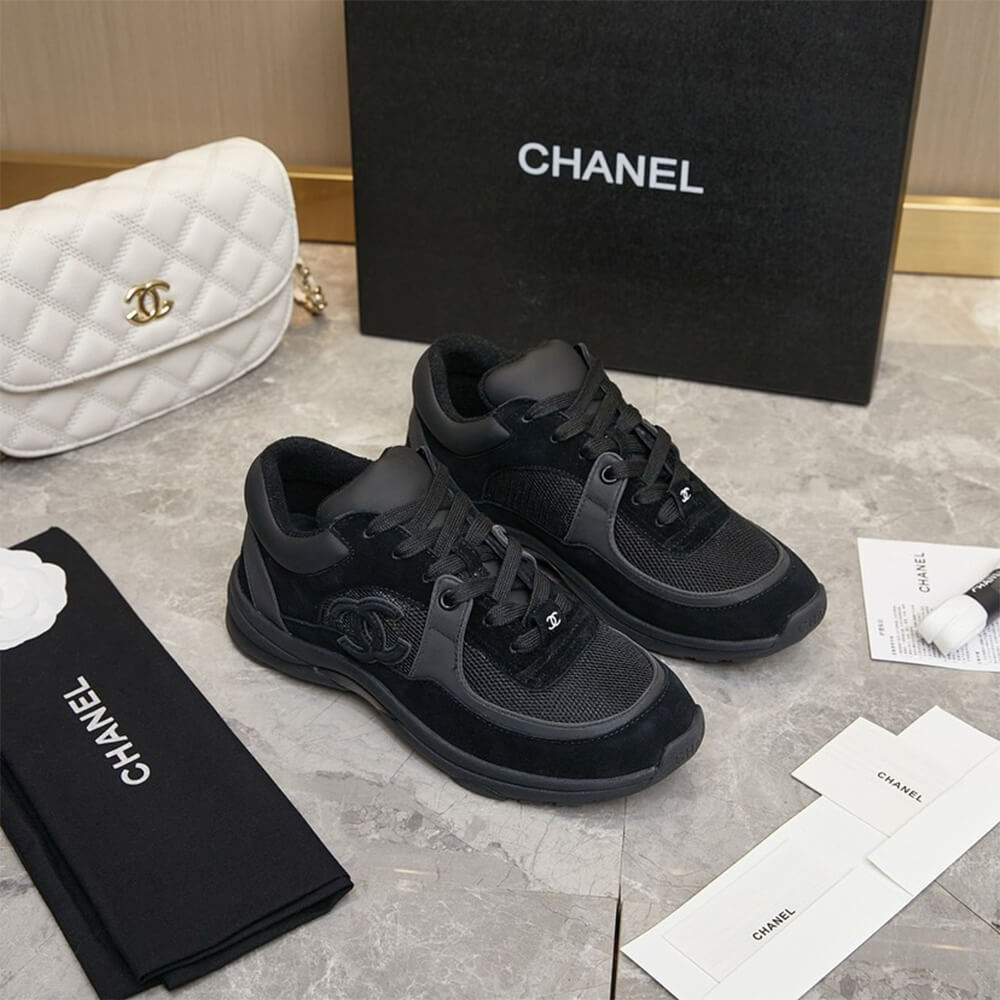 Ch**el Trainers
