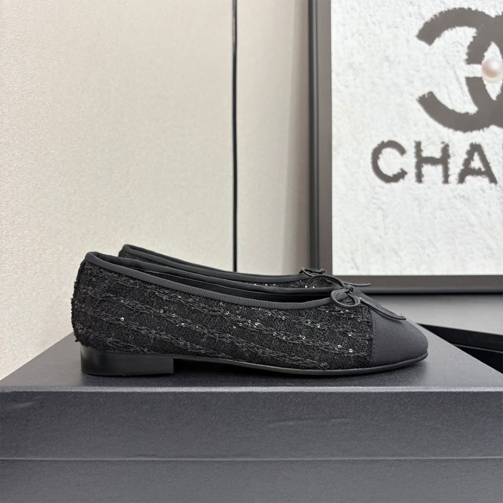 Ch**el Ballet Flat