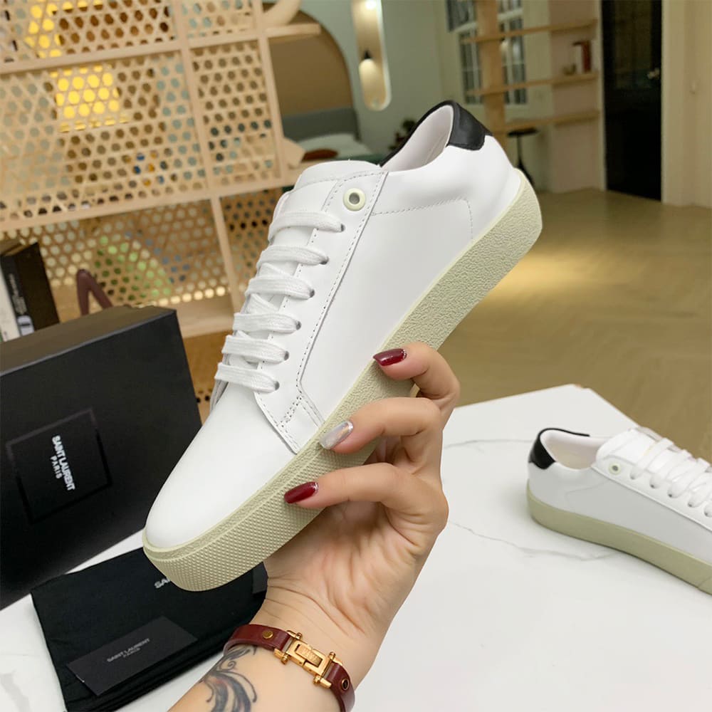 Y51 Court Classic Sneaker