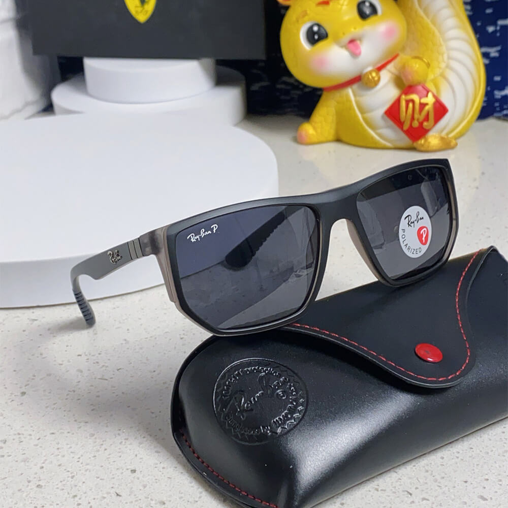 RAY-BAN SUNGLASSES