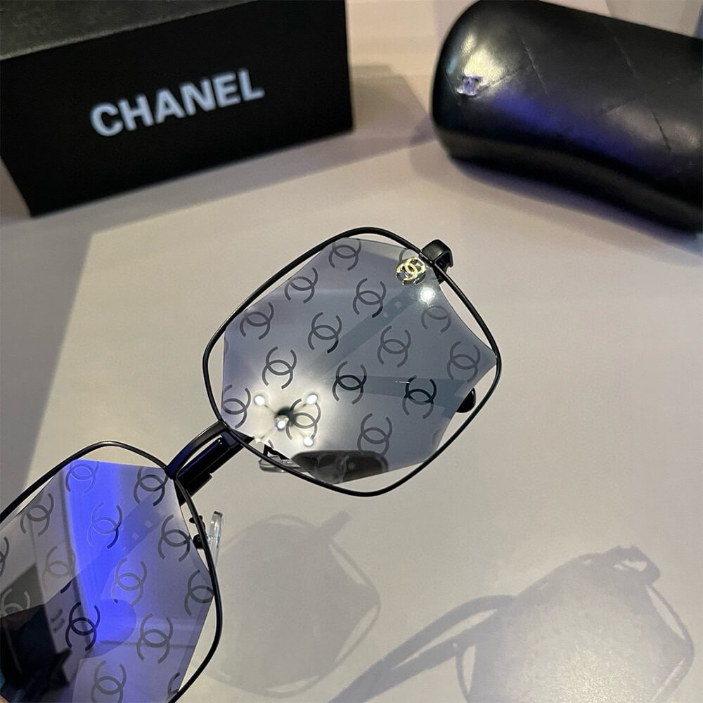 Ch**el SUNGLASSES
