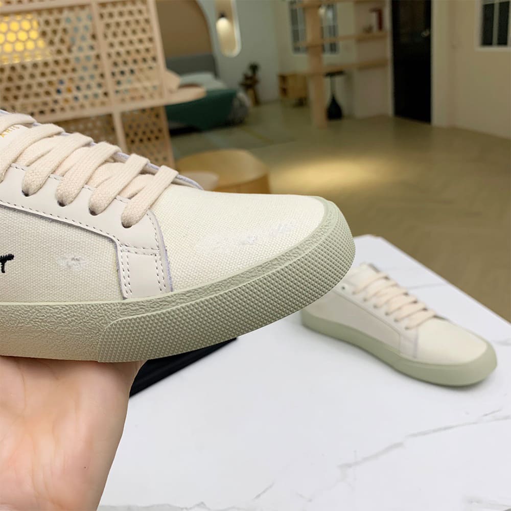 Y51 Court Classic Sneaker