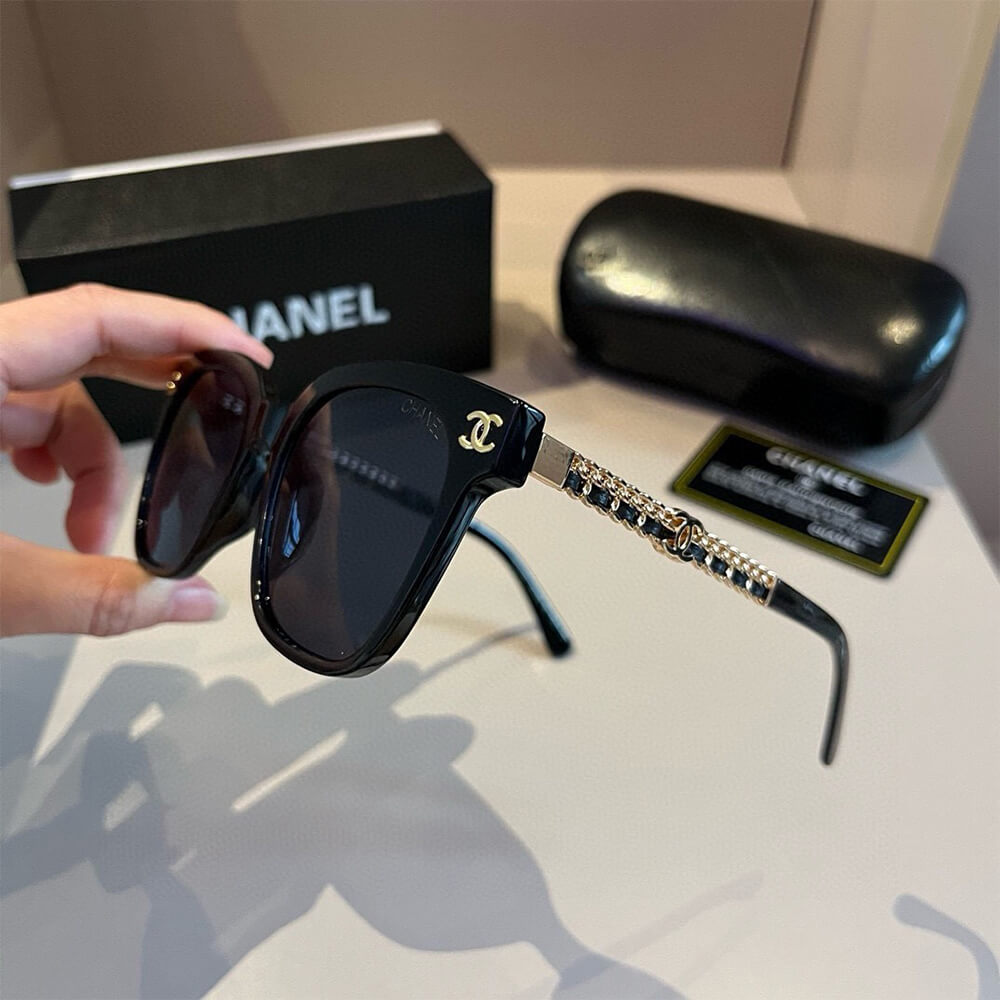 Ch**el SUNGLASSES
