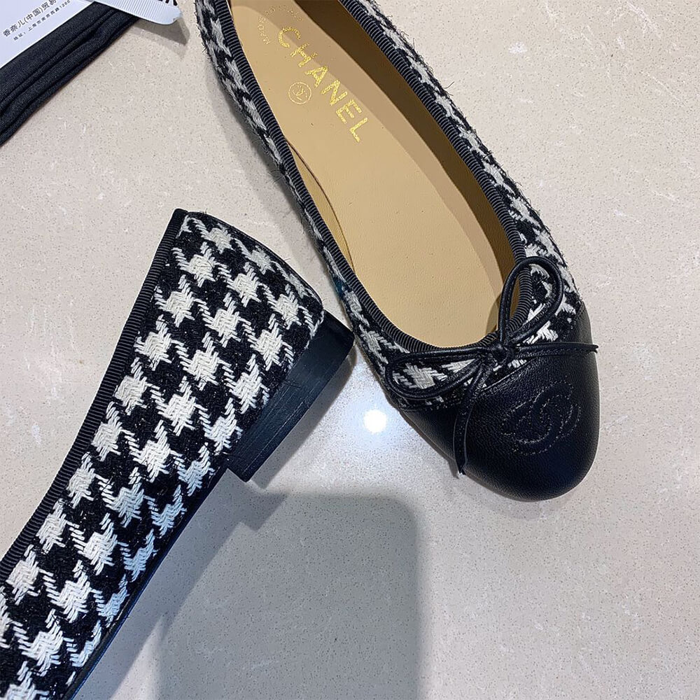 Ch**el Ballet Flat