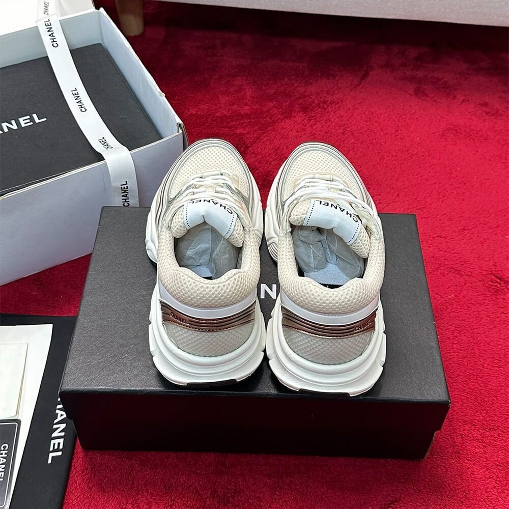 Ch**el Sneaker