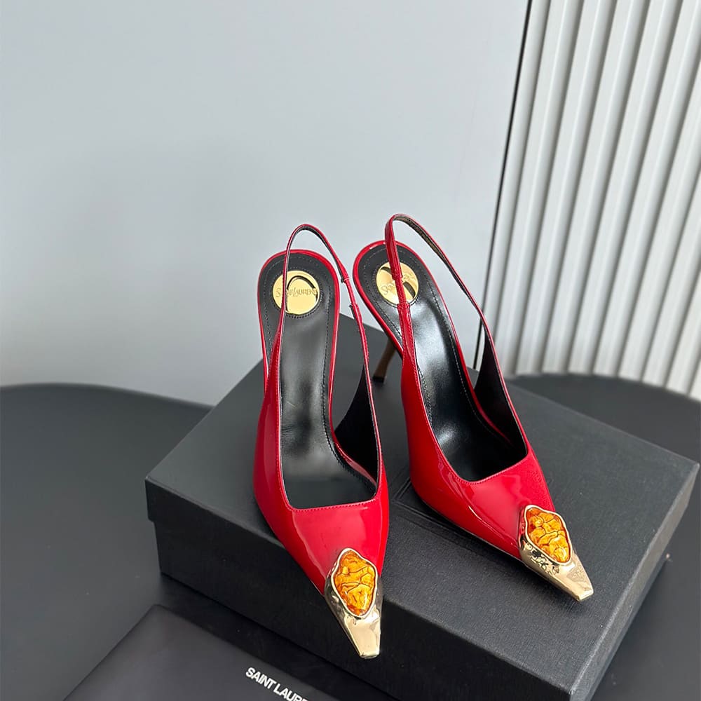 Y51 Loulou Slingback Pumps in Patent Leather