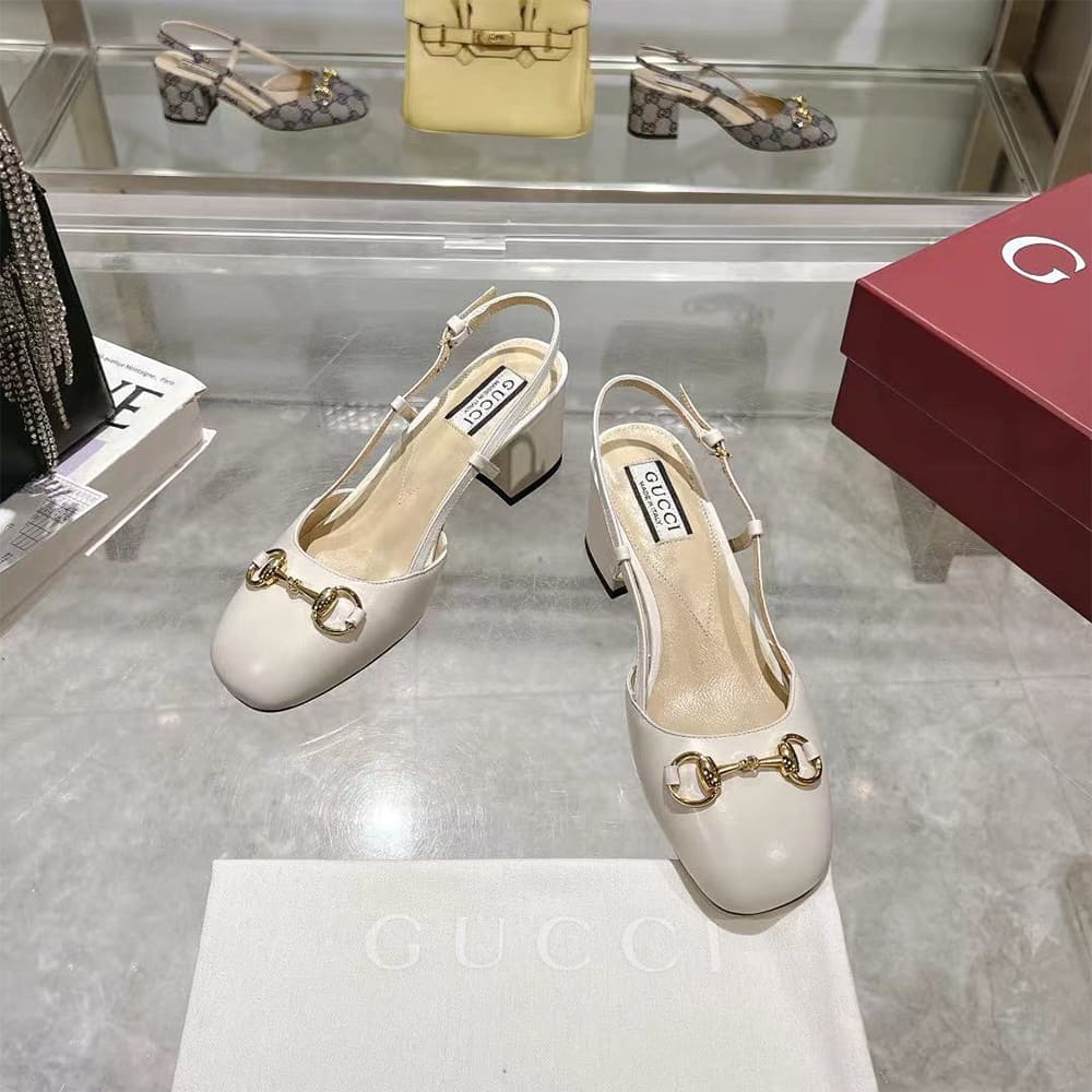Gvc*1 Women’s Horsebit pump