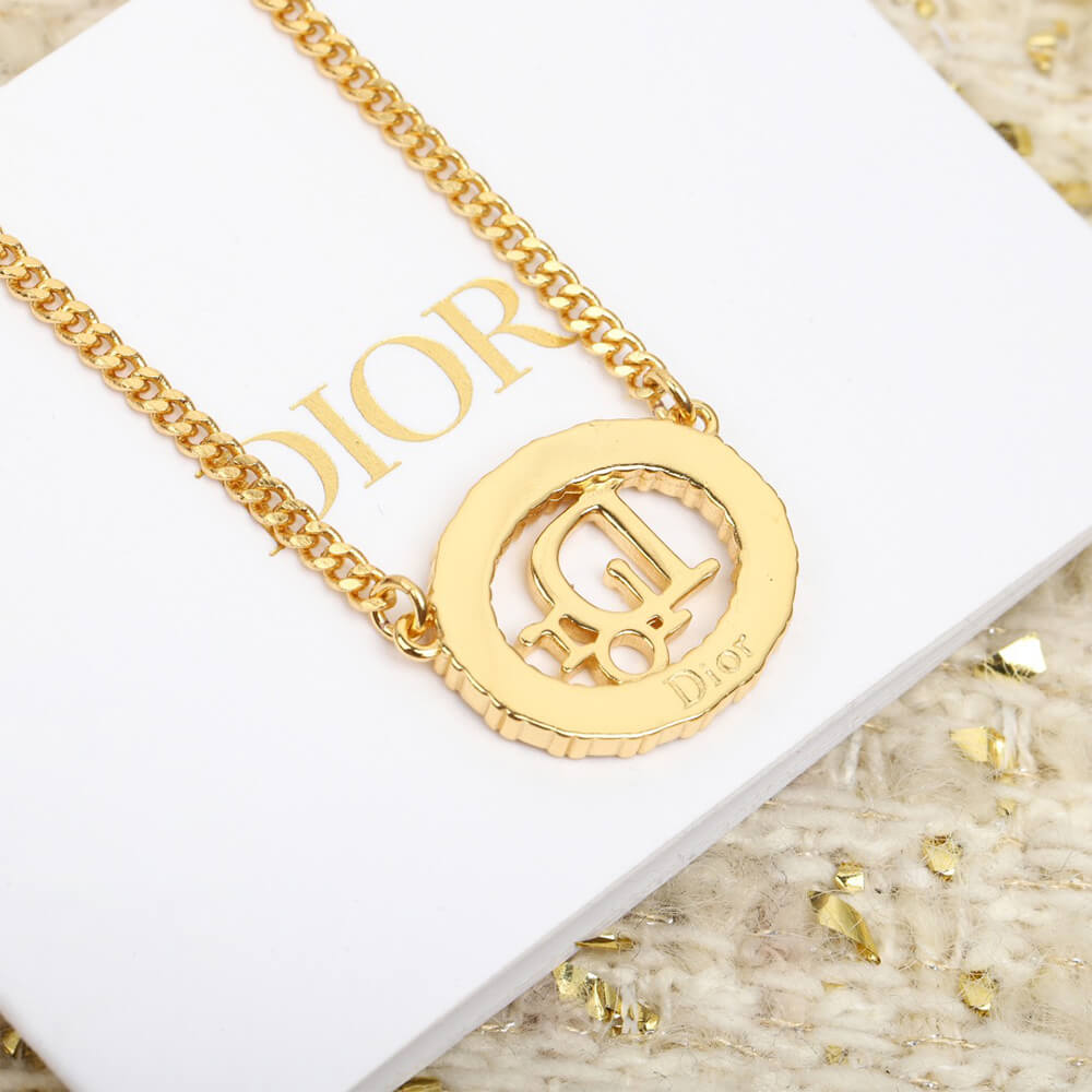 D10r Necklace