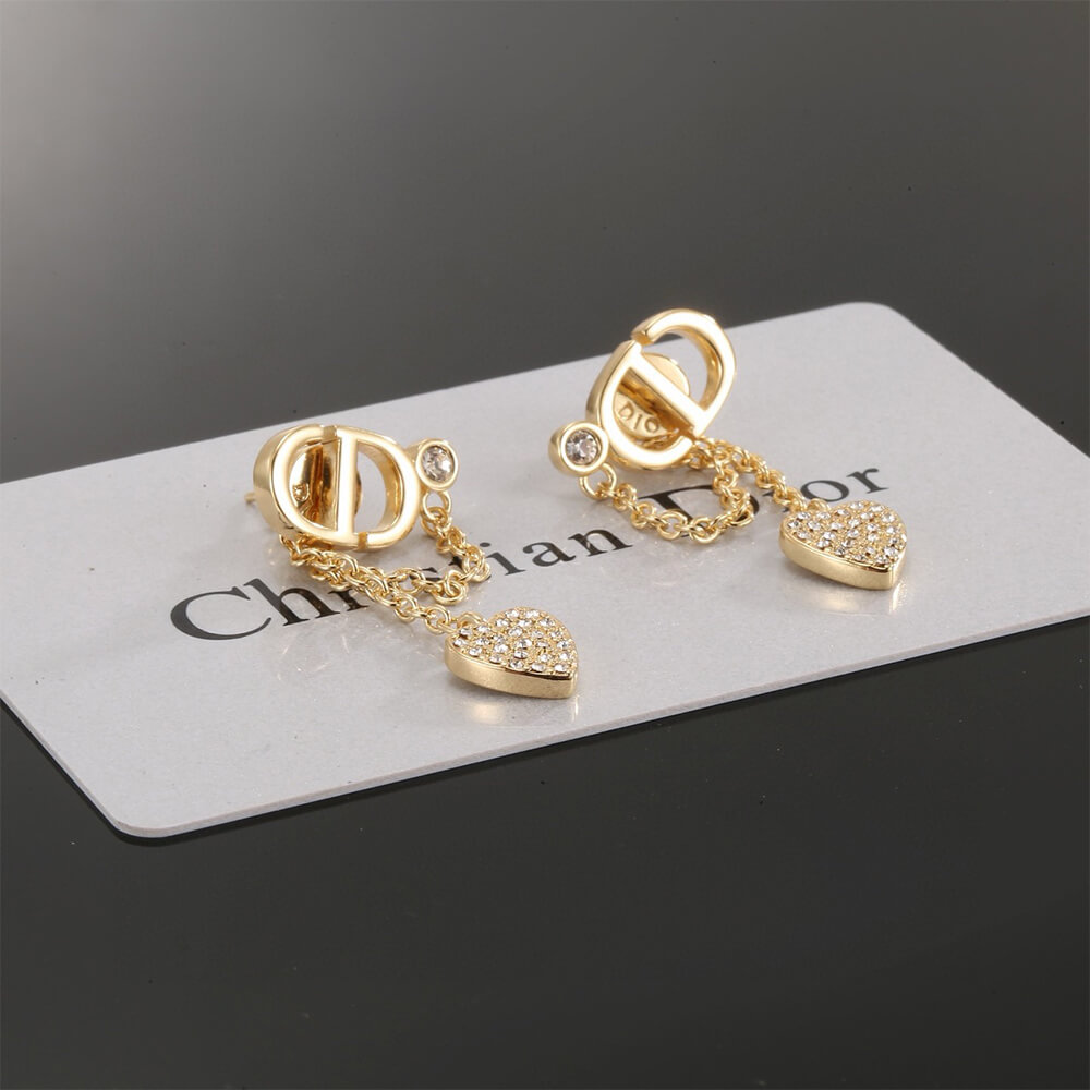 D10r EARRINGS