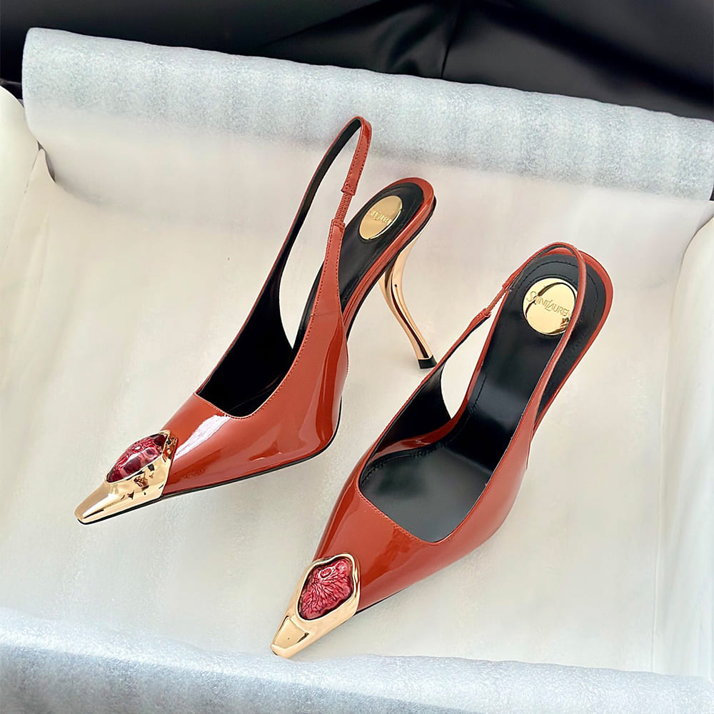 Y51 Loulou Slingback Pumps in Patent Leather