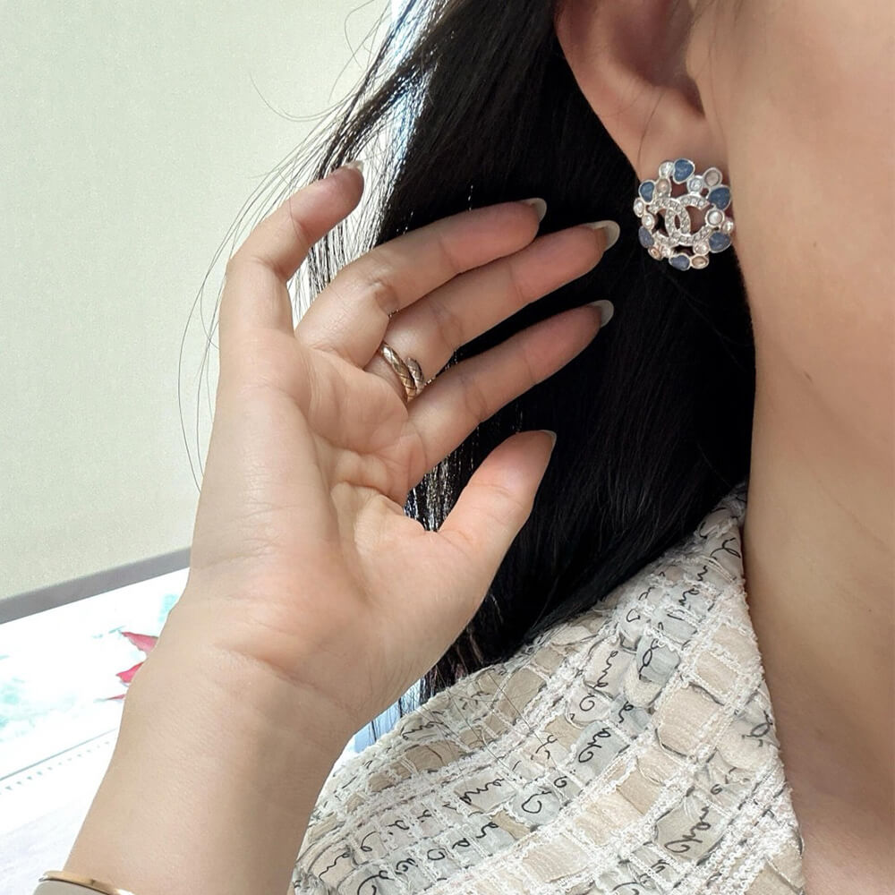 Ch**el D1am0nd EARRINGS