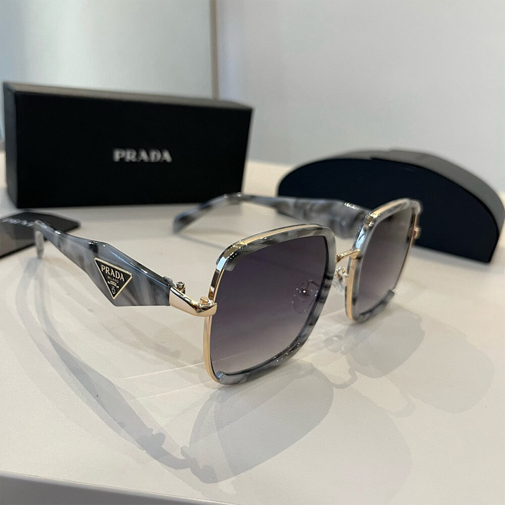 Pra*a SUNGLASSES