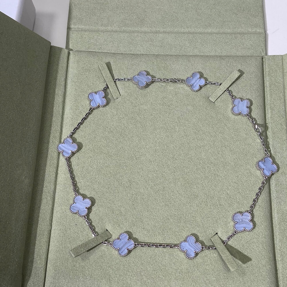 V*n Cl**f & Arpels Necklace