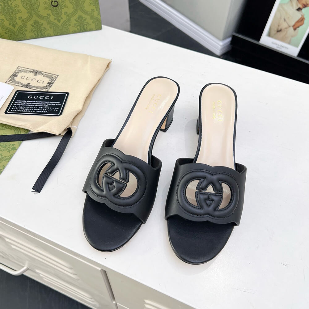 Gvc*1 Women’s Interlocking G slide sandal
